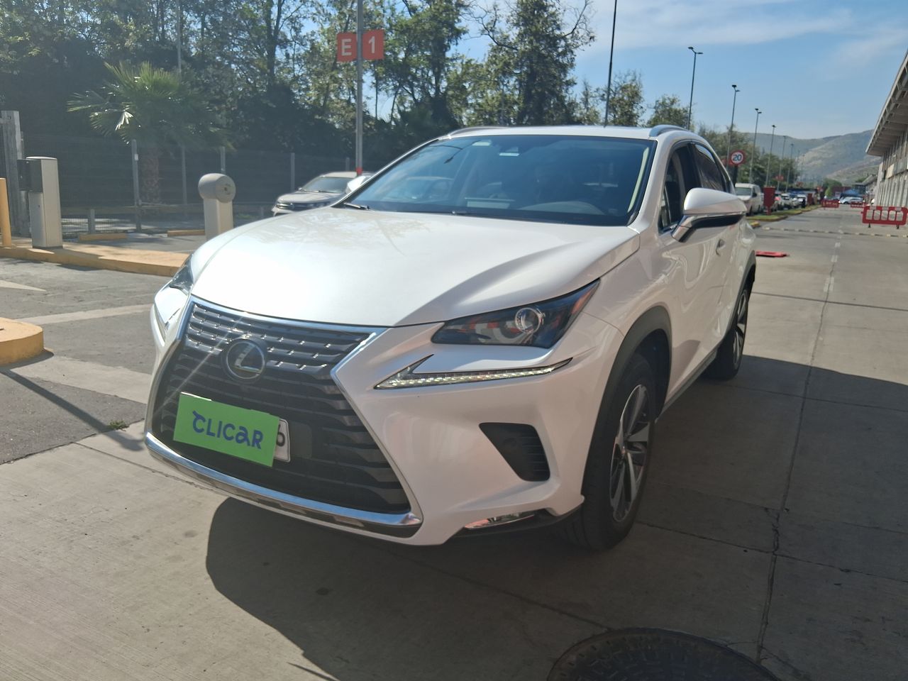 LEXUS - 2