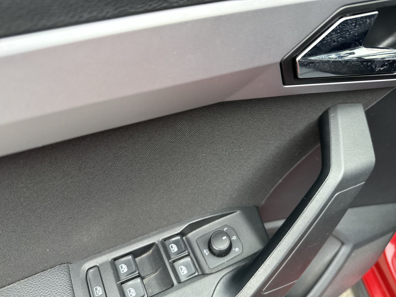 SEAT Arona — foto 15 de 27