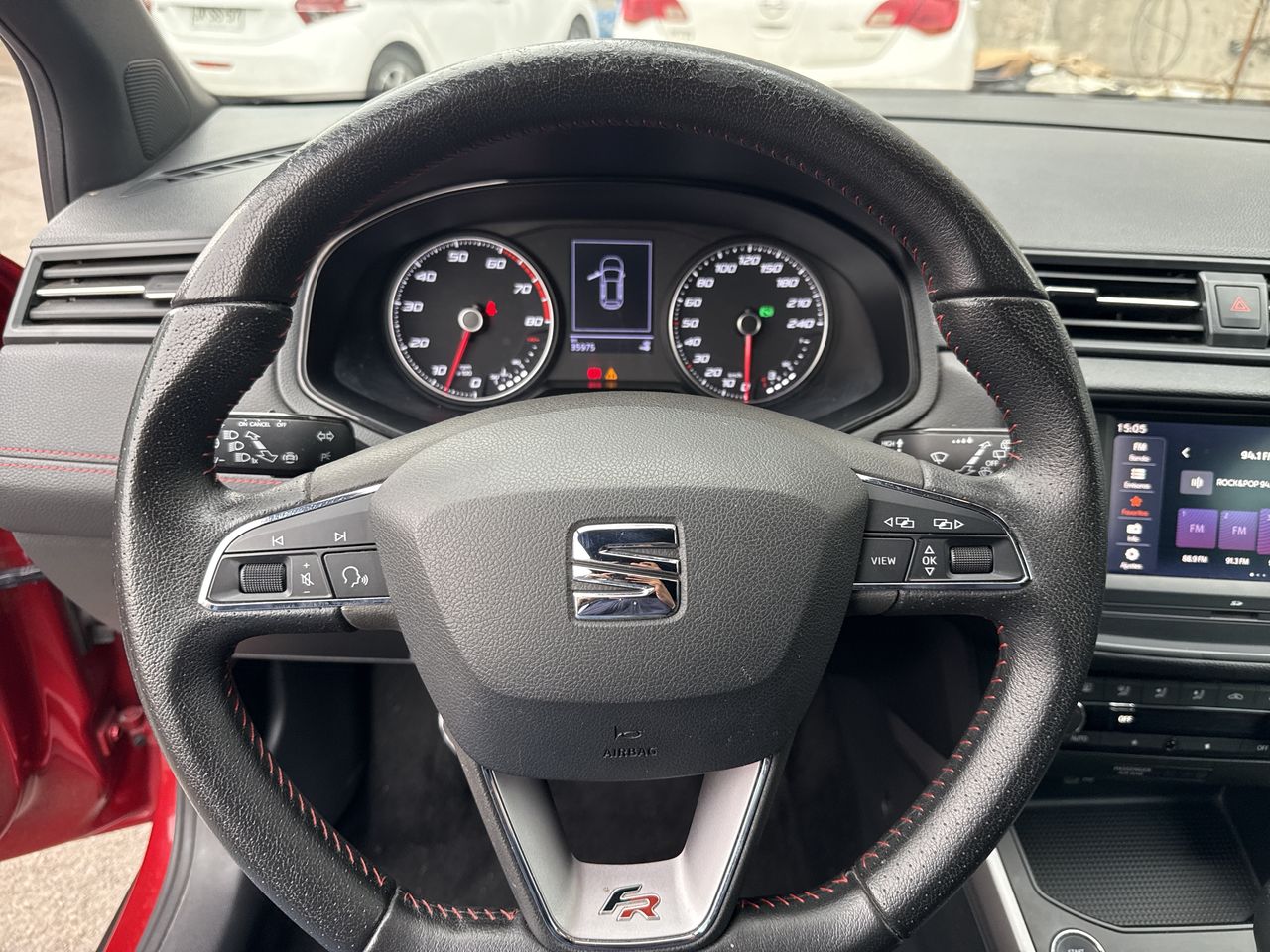 SEAT Arona — foto 18 de 27