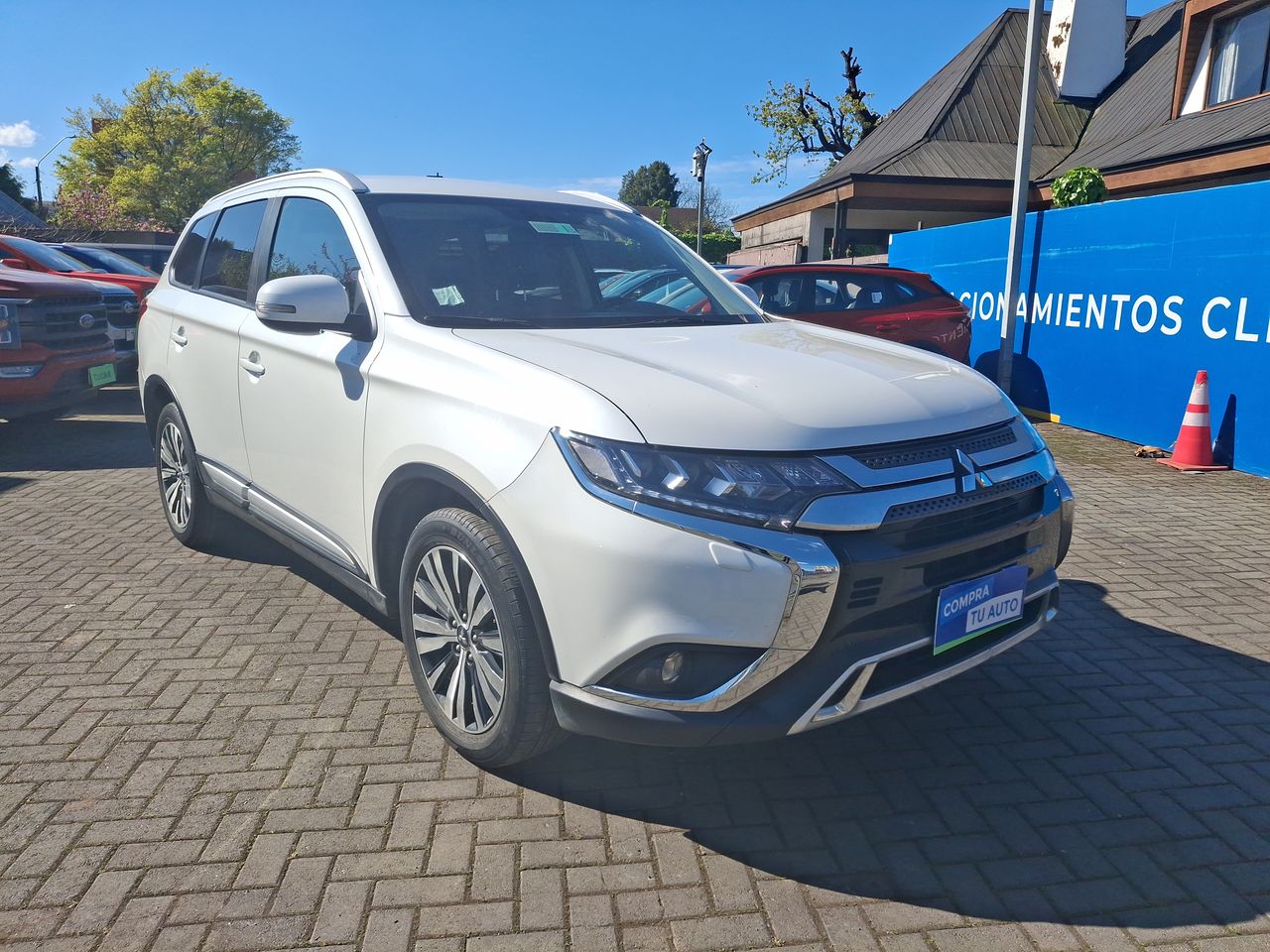 MITSUBISHI - 1