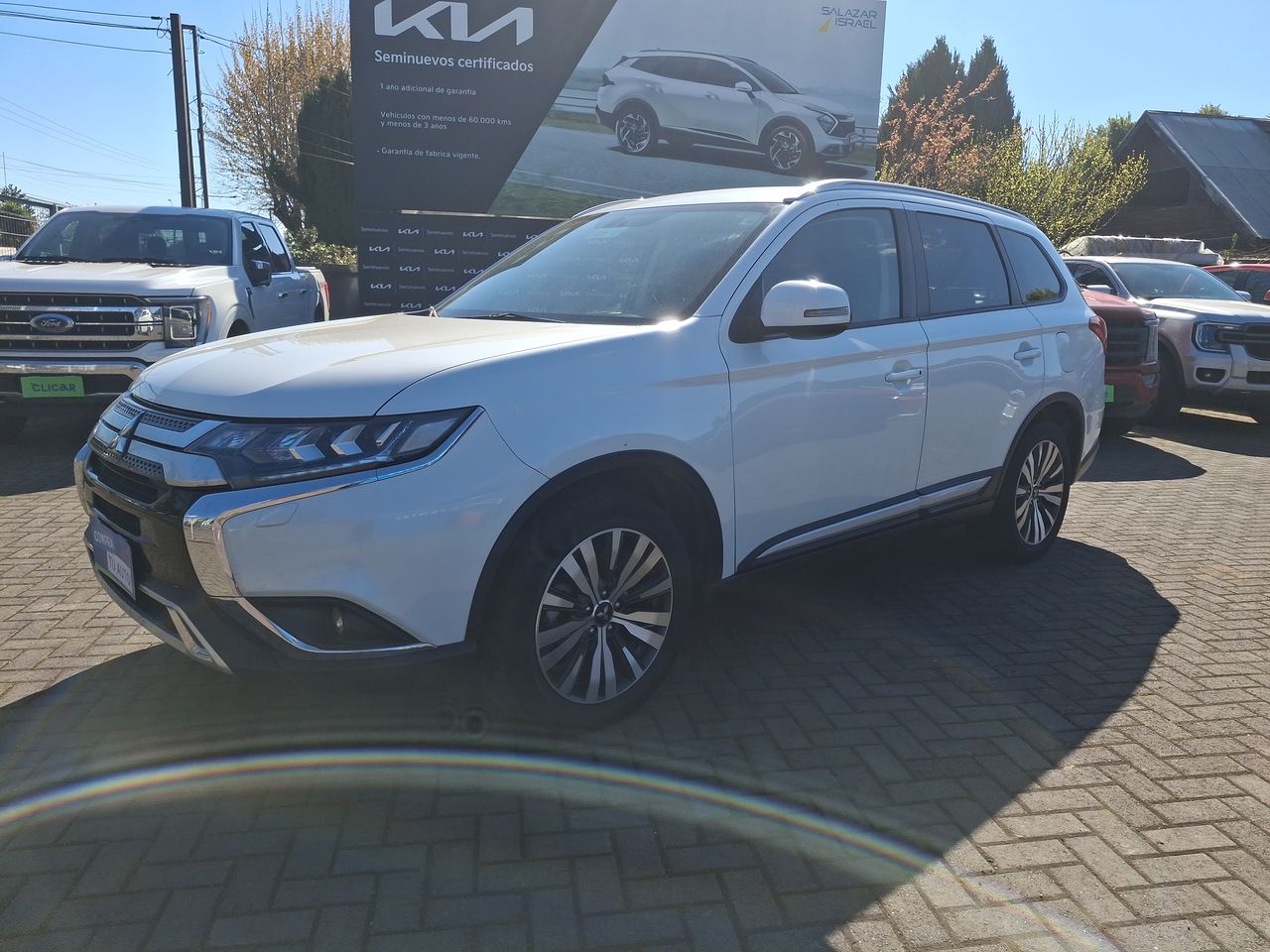 MITSUBISHI - 3