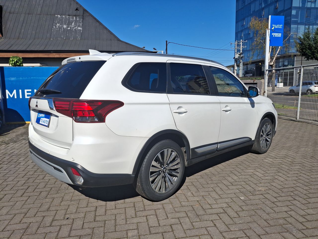 MITSUBISHI - 7