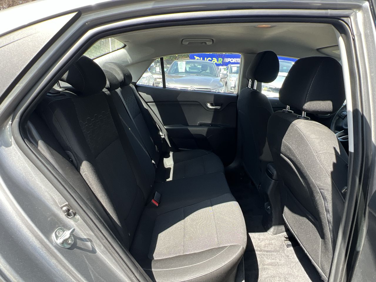 KIA - 12