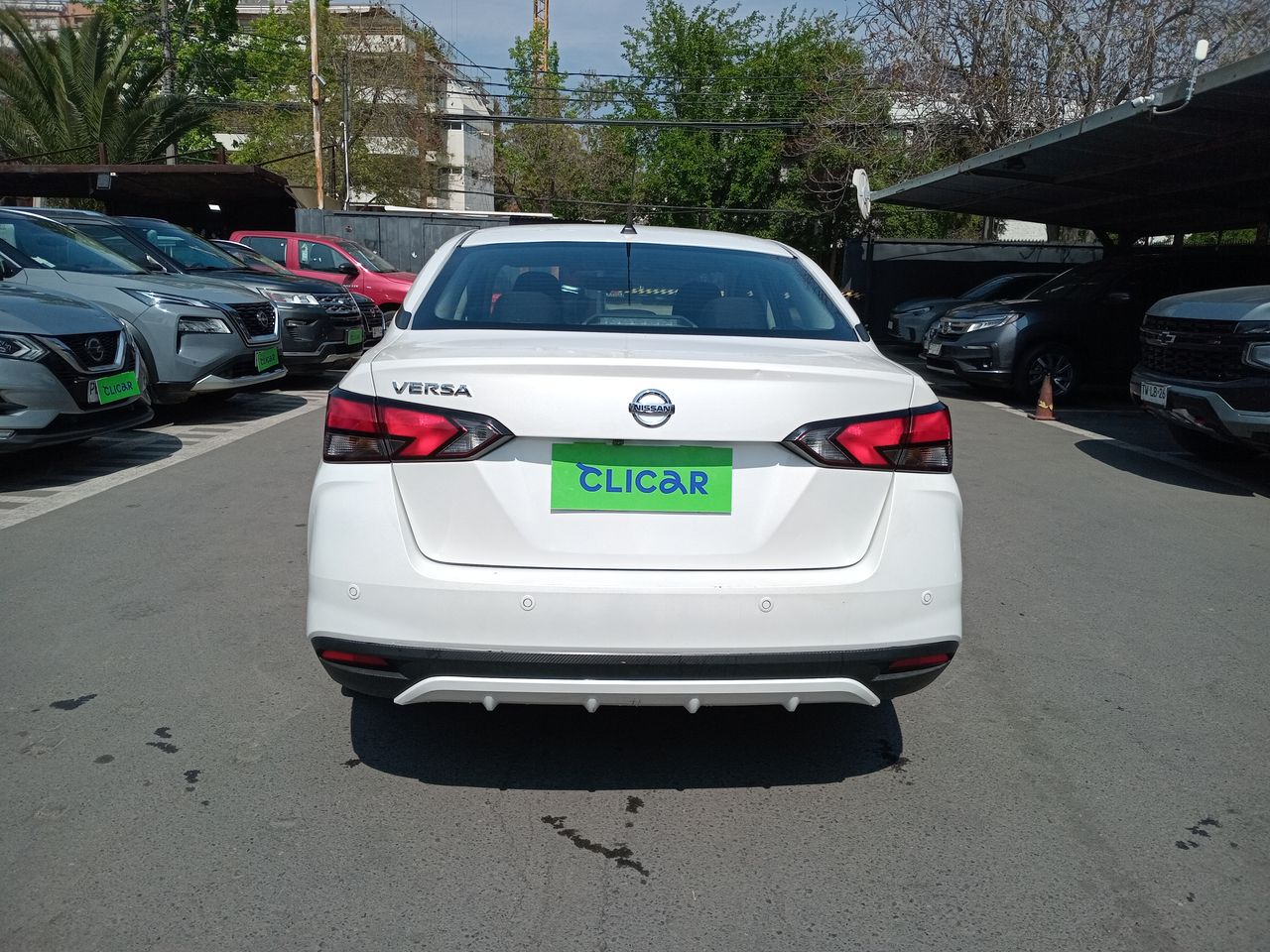 NISSAN - 6