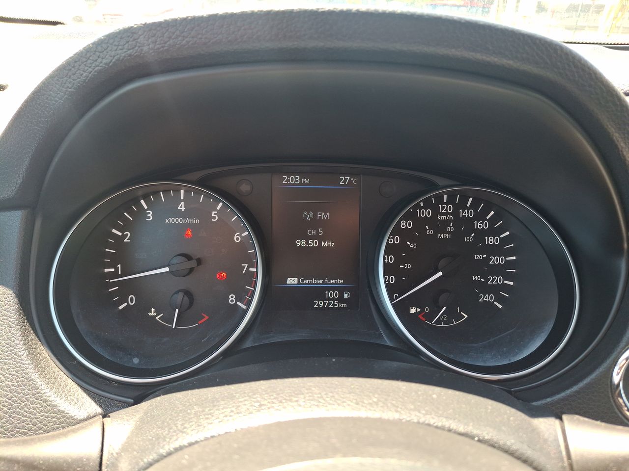 NISSAN - 25