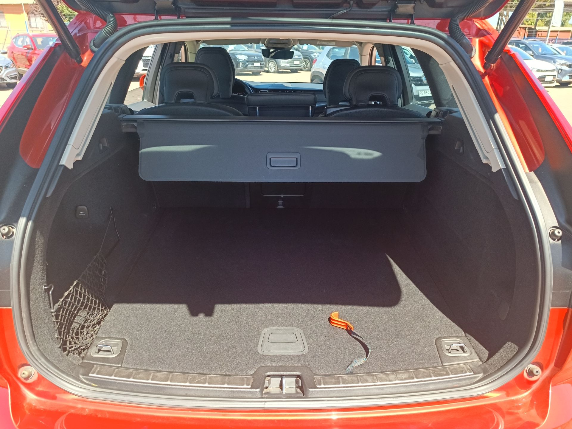 VOLVO - 29