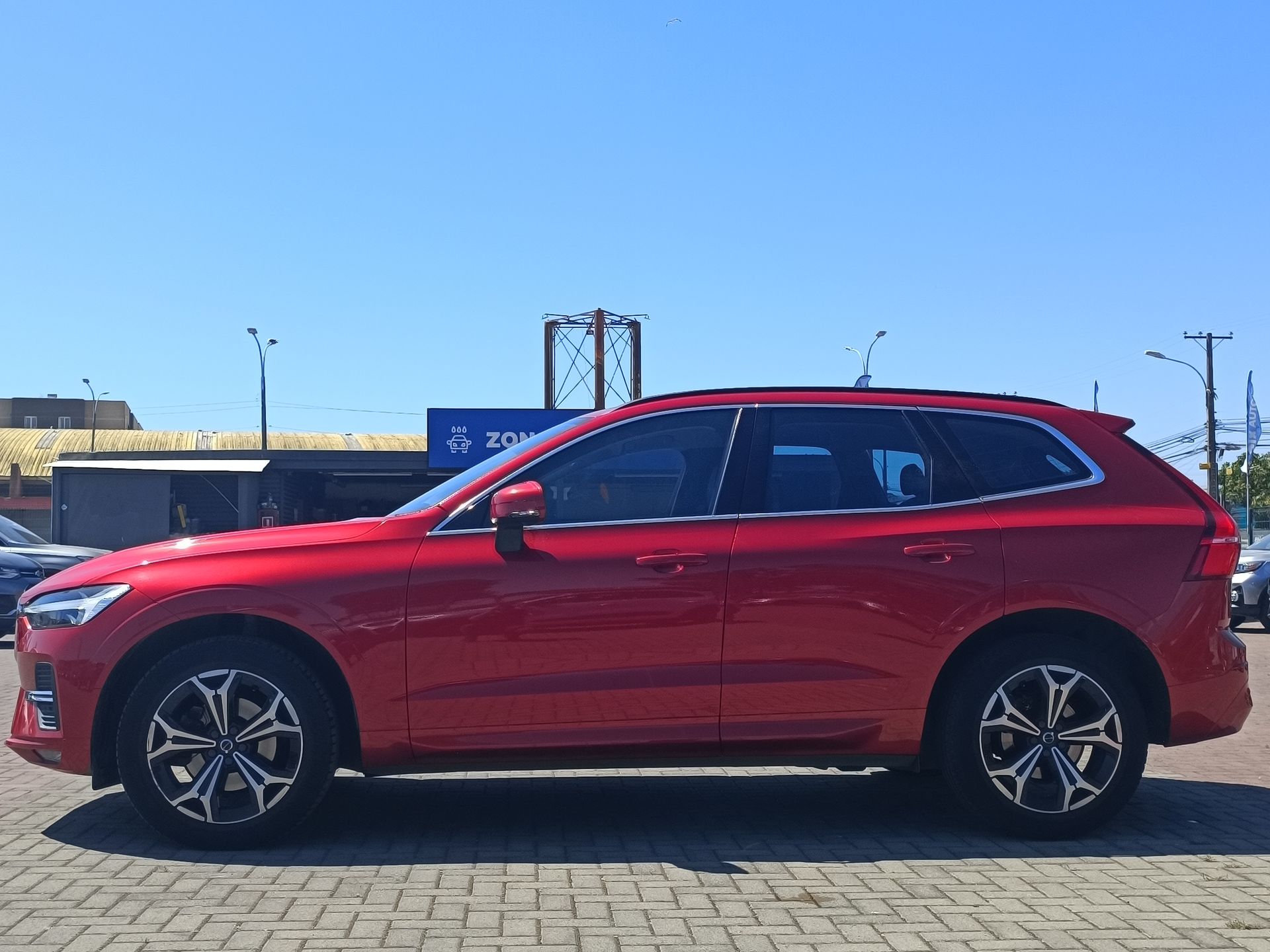 VOLVO - 4