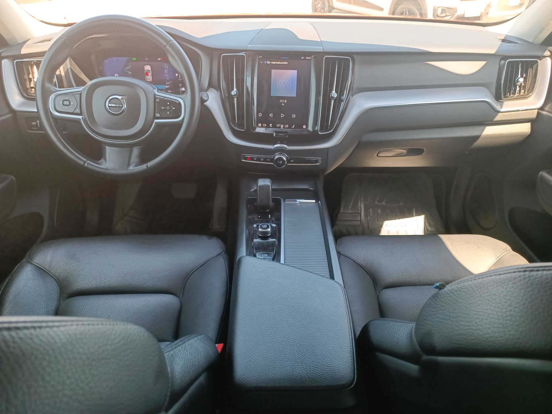 VOLVO - 9
