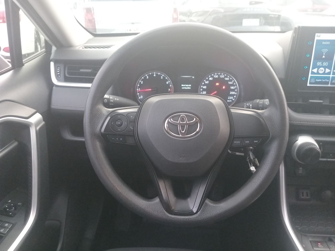 TOYOTA - 24