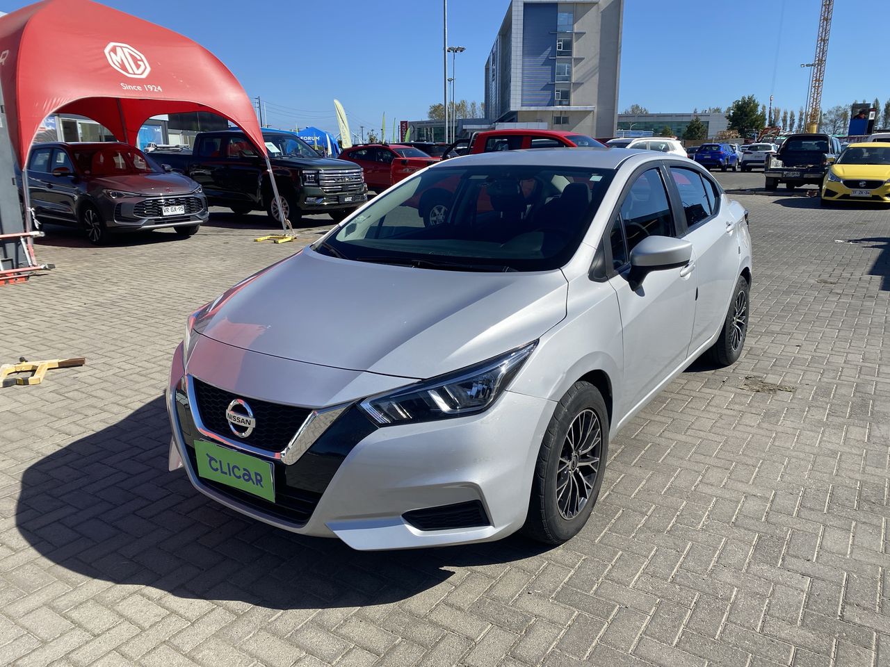 NISSAN - 3