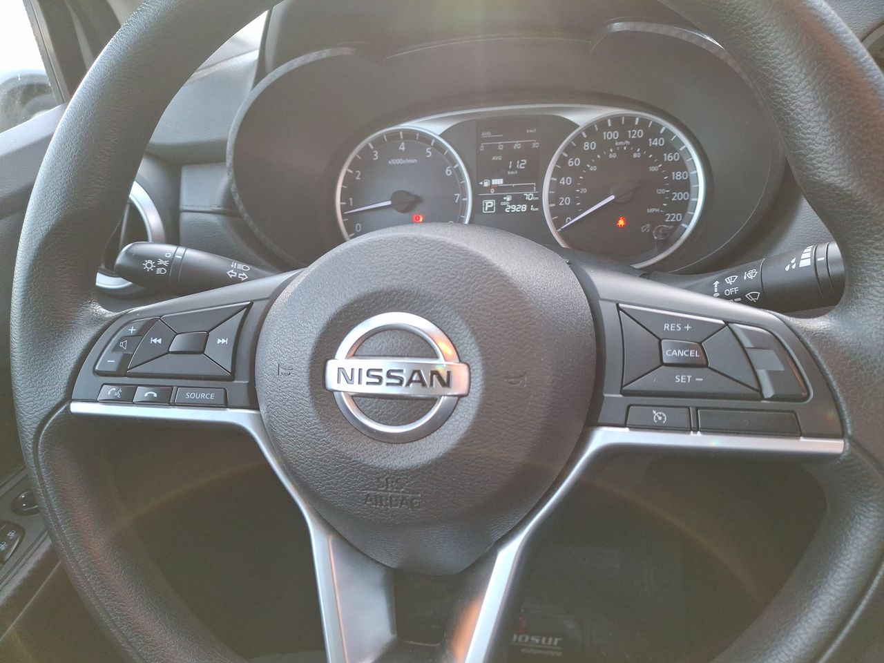 NISSAN - 17