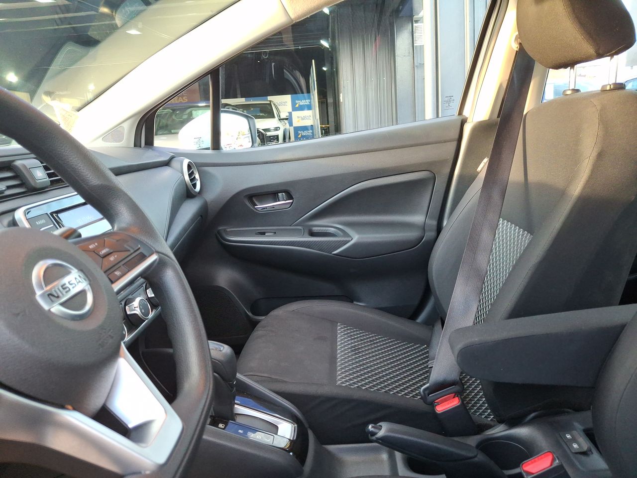 NISSAN - 1