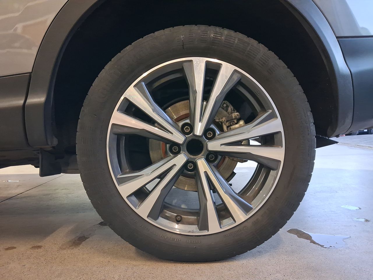 NISSAN - 17