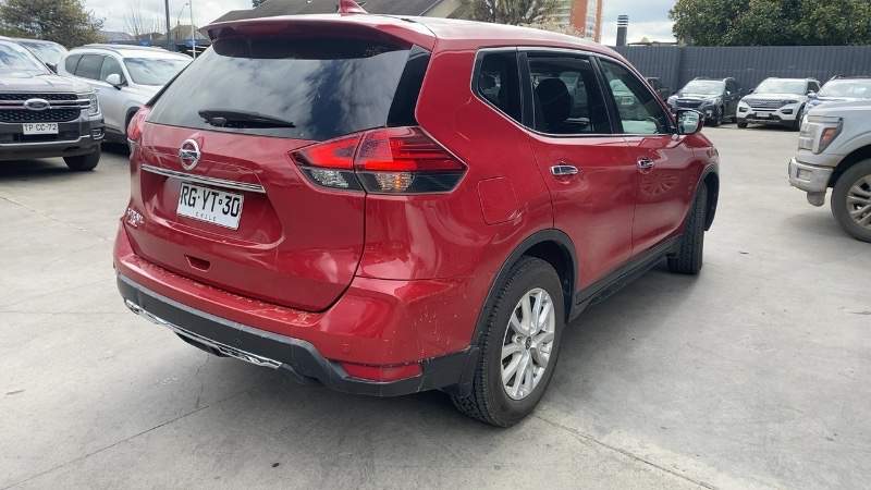 NISSAN - 4