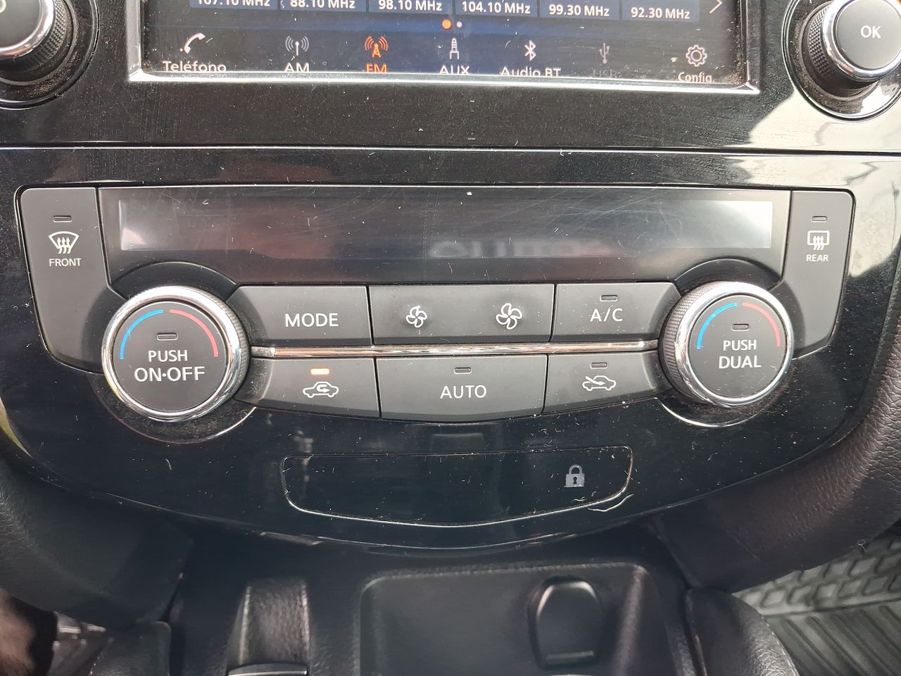 NISSAN - 21