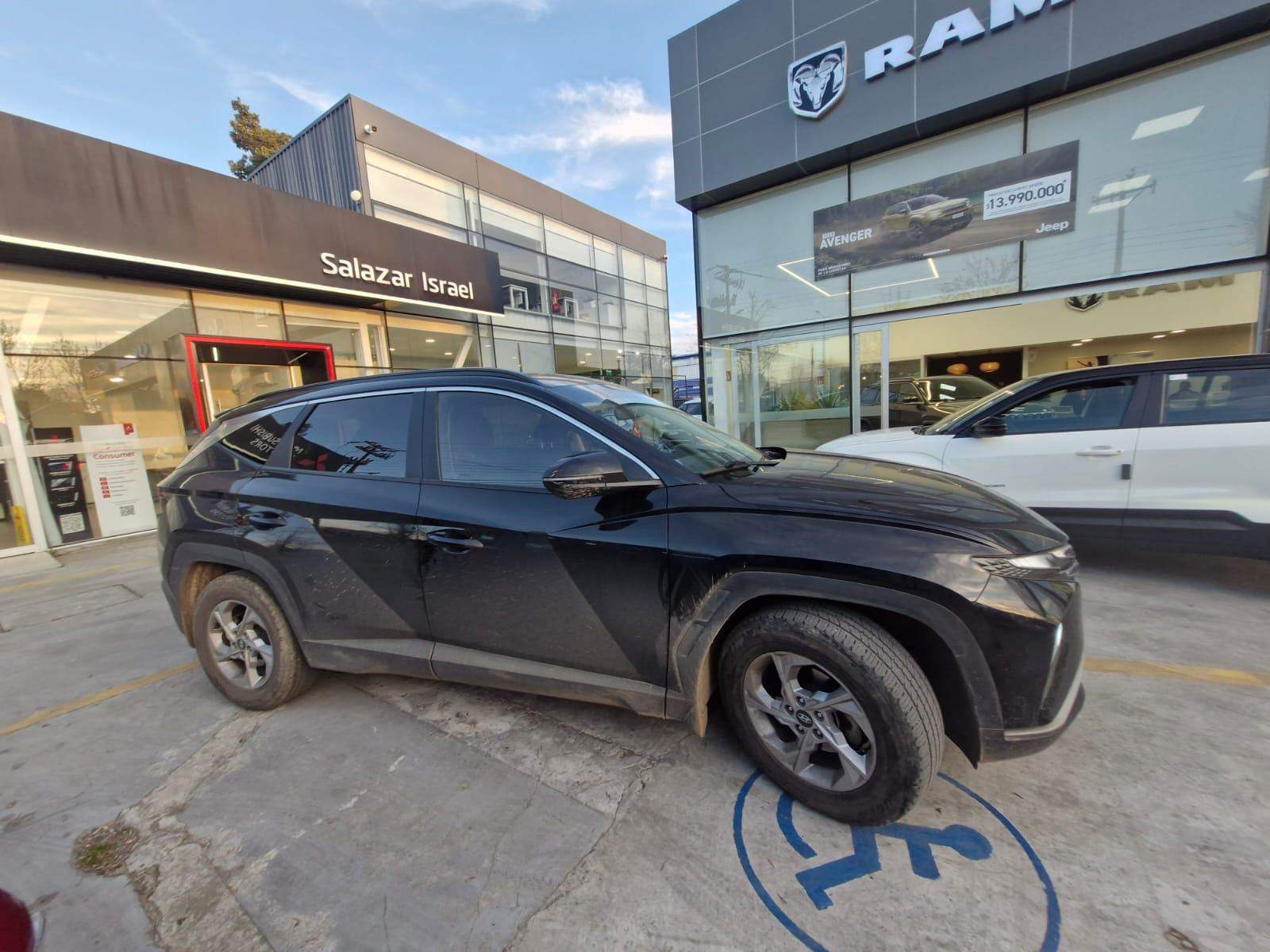 HYUNDAI - 3