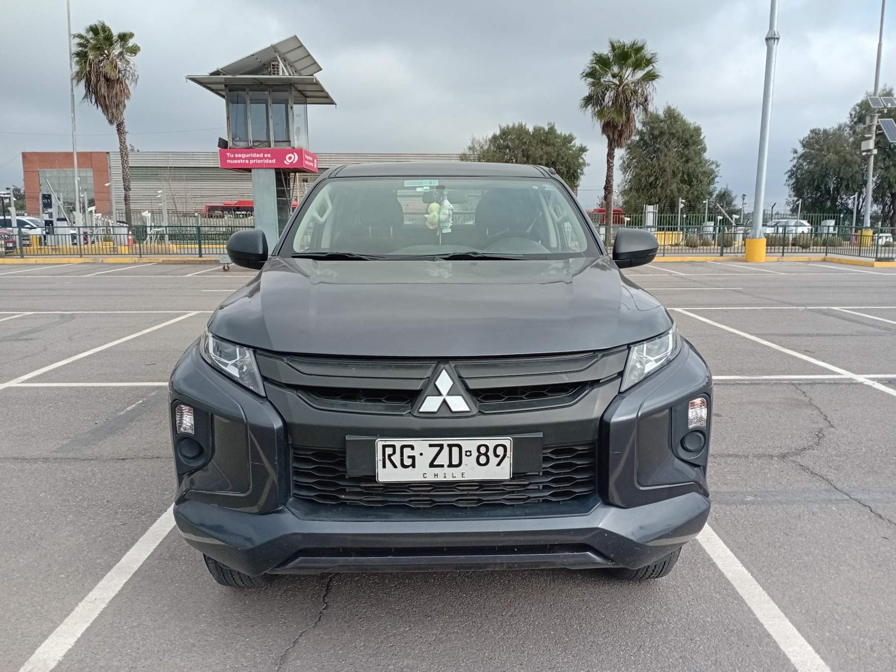 MITSUBISHI - 2