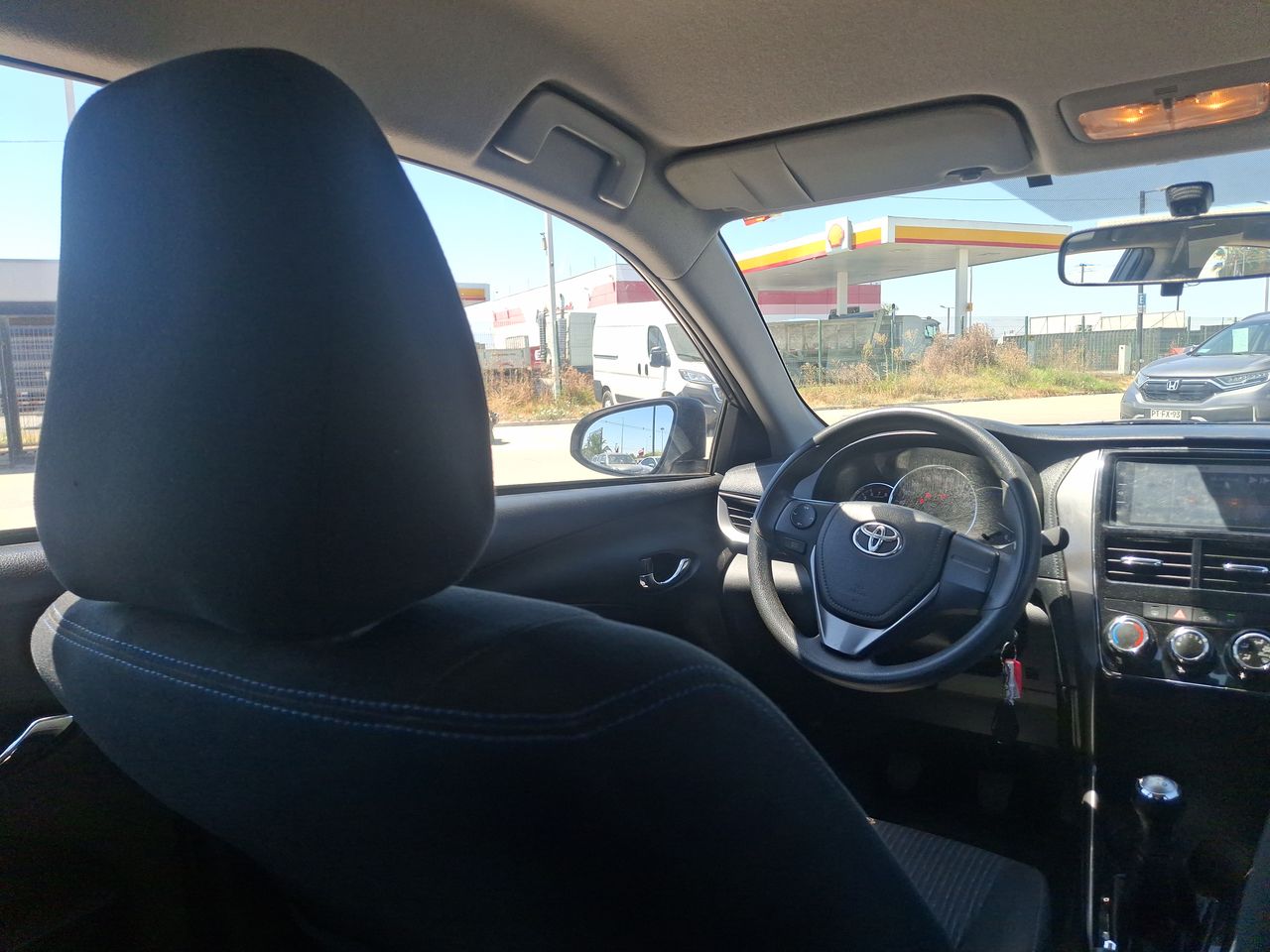 TOYOTA - 16