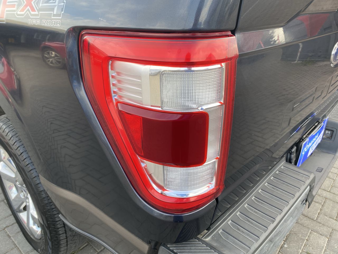 FORD - 20