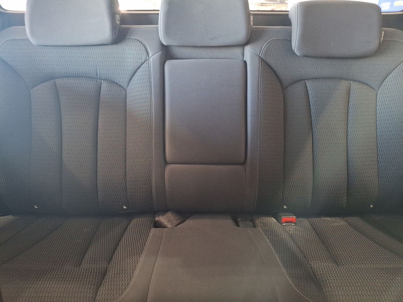 SSANGYONG - 23