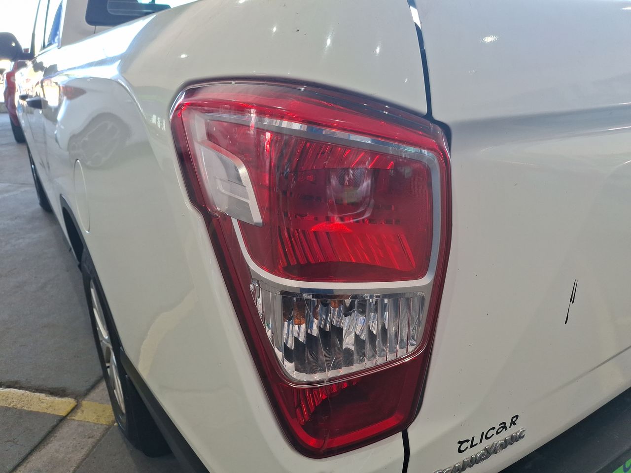 SSANGYONG - 12