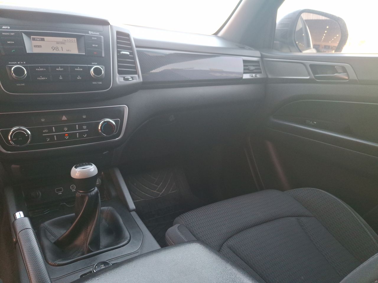 SSANGYONG - 2