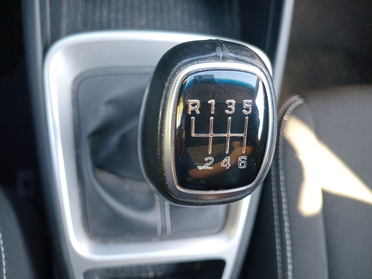 HYUNDAI - 29