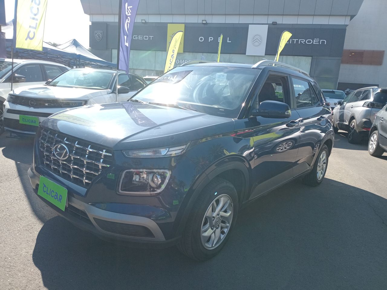 HYUNDAI - 3