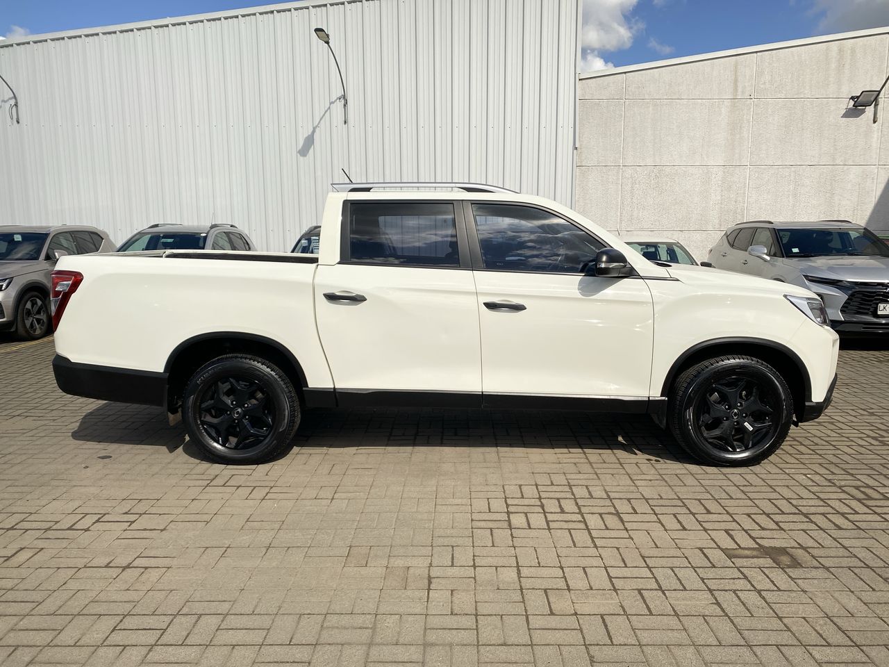 SSANGYONG - 8