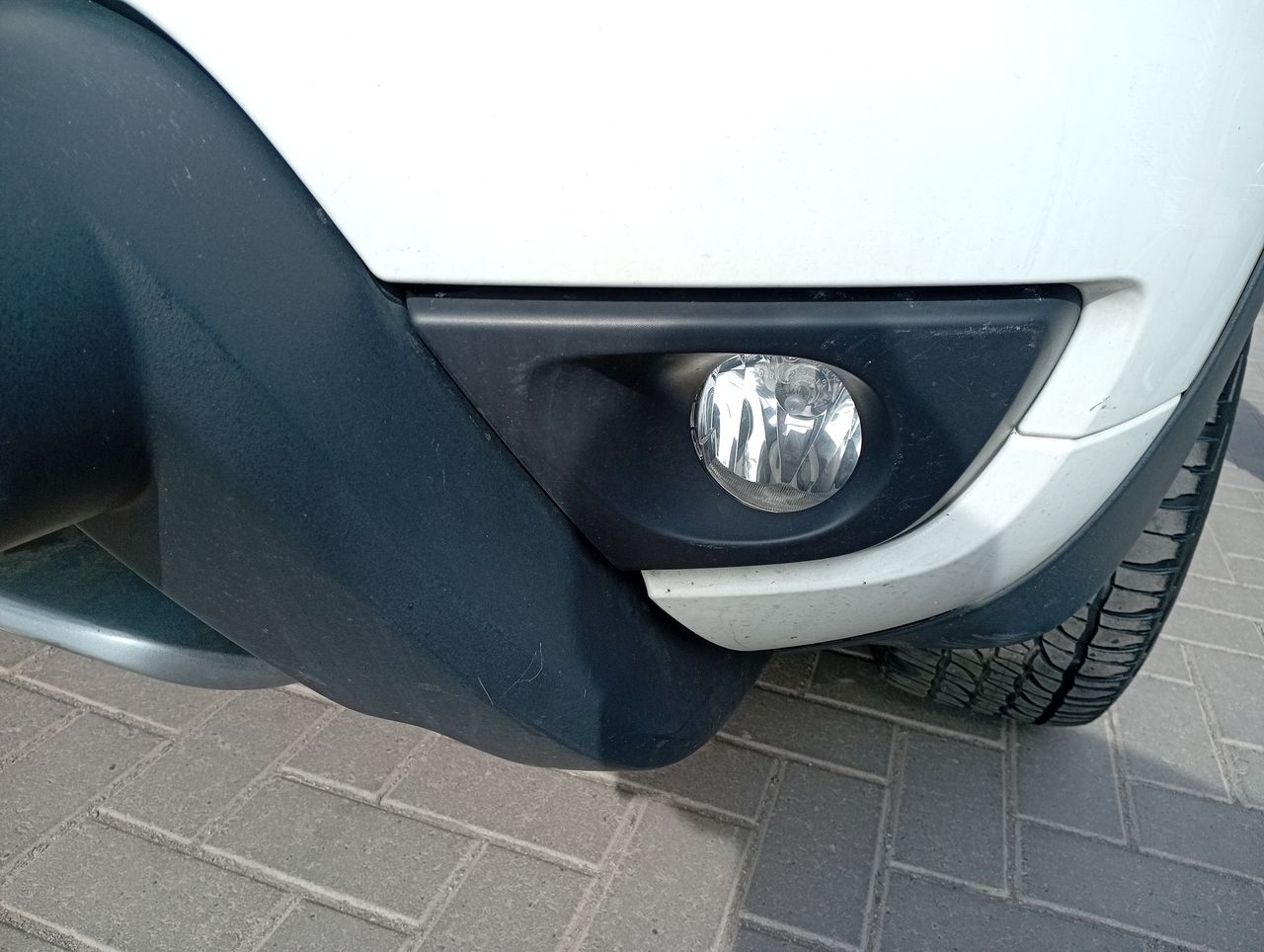 RENAULT - 9