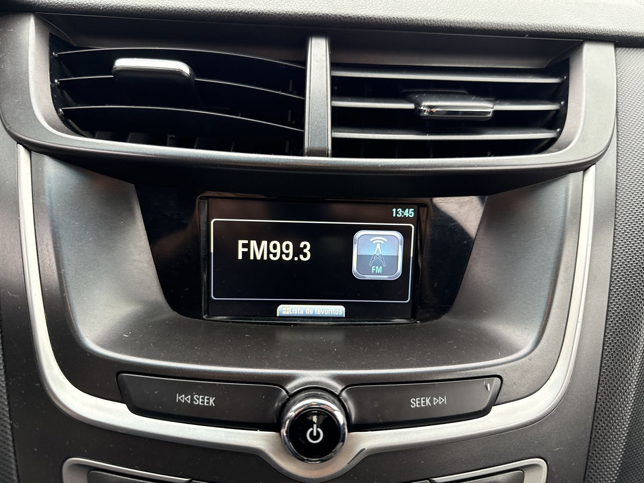 Chevrolet Sail — foto 21 de 26