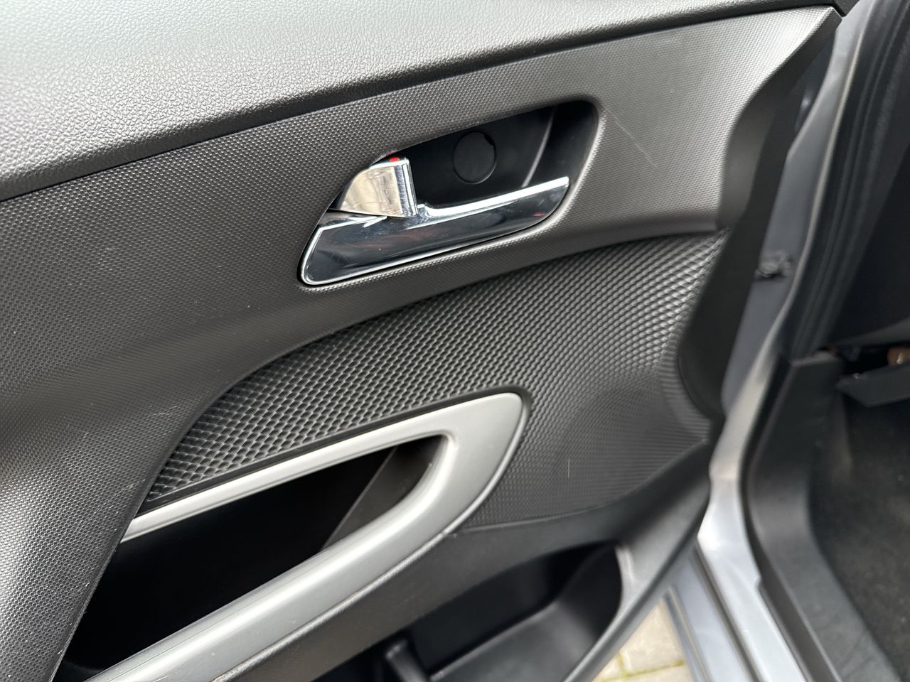 Chevrolet Sail — foto 15 de 26