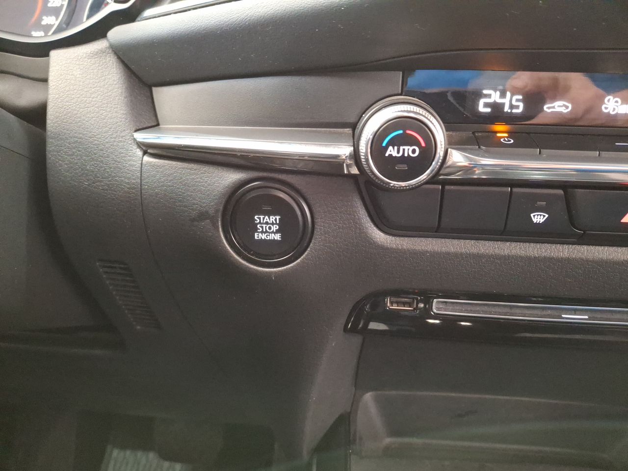 MAZDA - 35