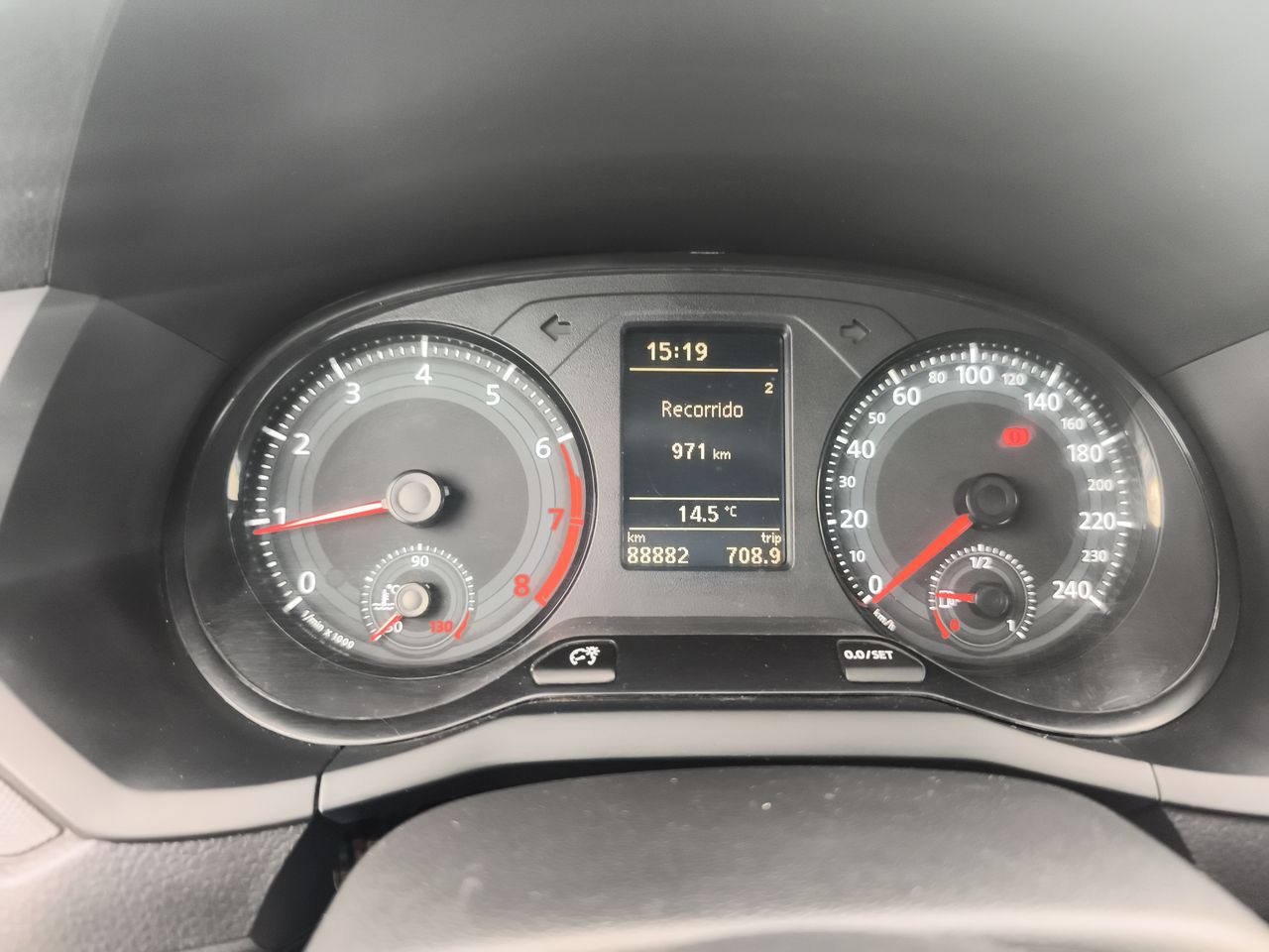 Volkswagen Gol — foto 17 de 24