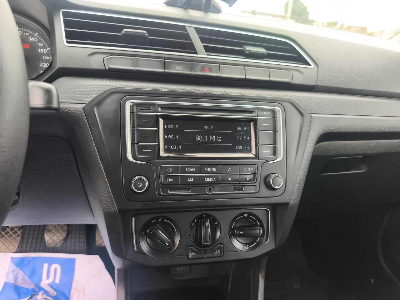 Volkswagen Gol — foto 18 de 24