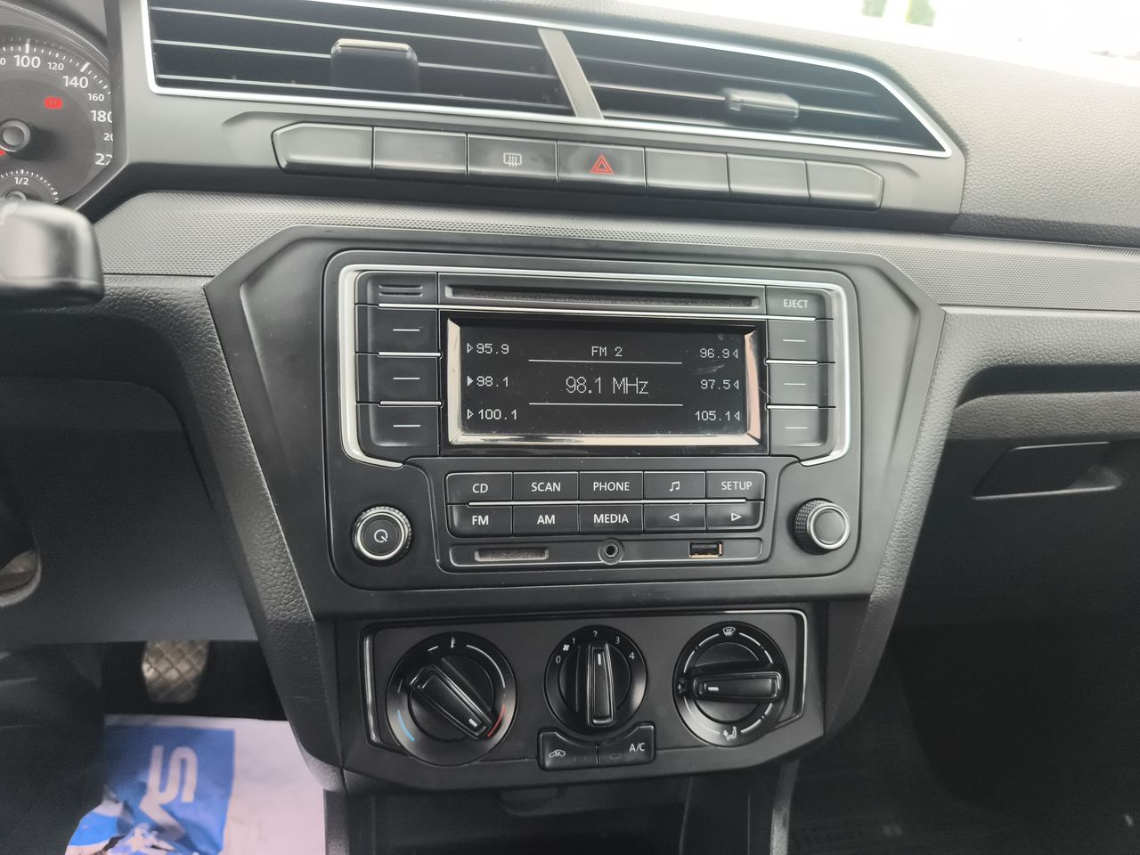 Volkswagen Gol — foto 19 de 24