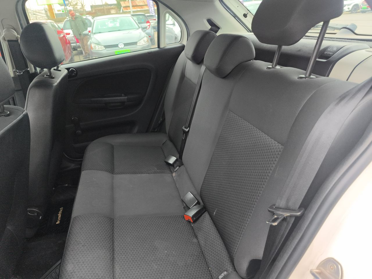 Volkswagen Gol — foto 24 de 24