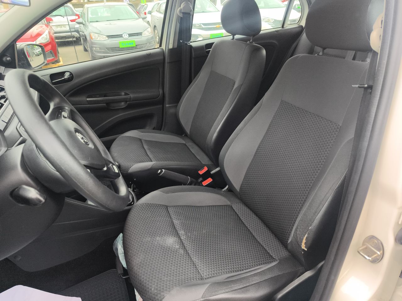 Volkswagen Gol — foto 14 de 24