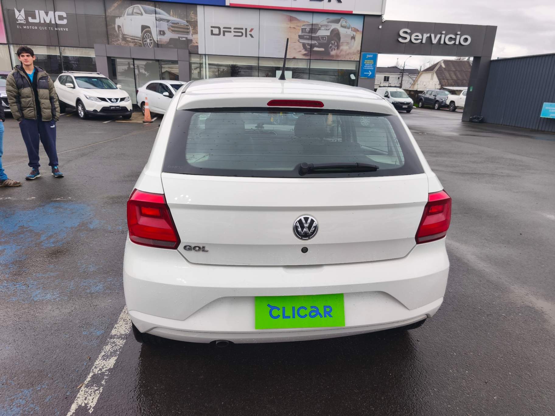 VOLKSWAGEN - 3