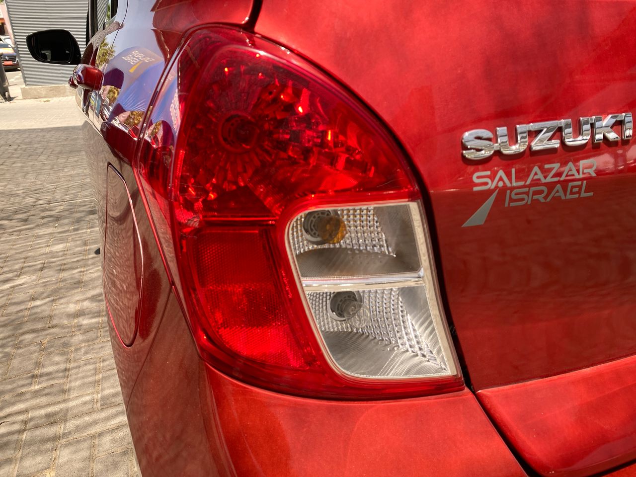 SUZUKI - 21