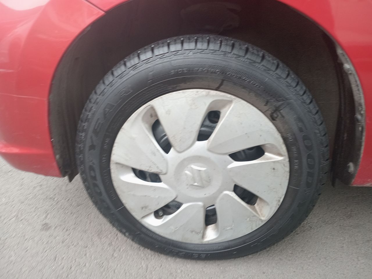 Suzuki Celerio — foto 16 de 33