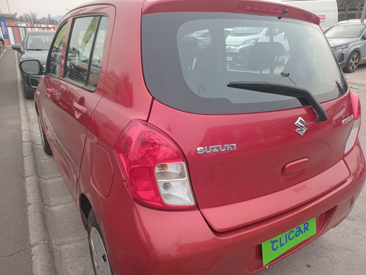 Suzuki Celerio — foto 19 de 33