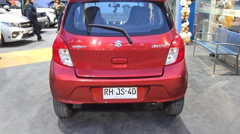 SUZUKI - 4