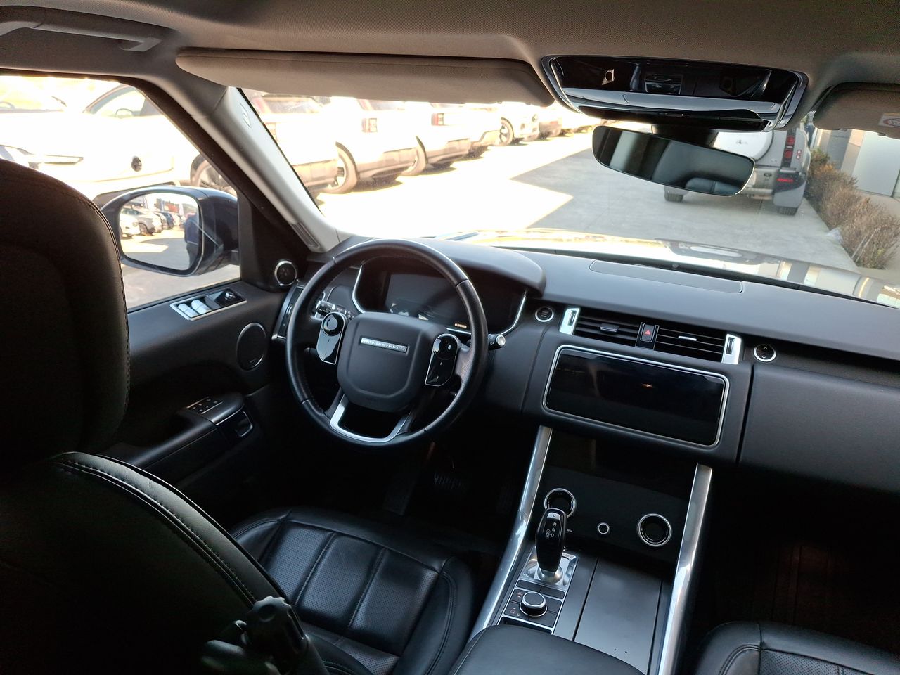 LAND ROVER - 16