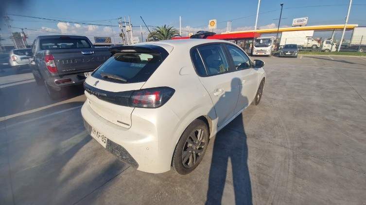 PEUGEOT - 4