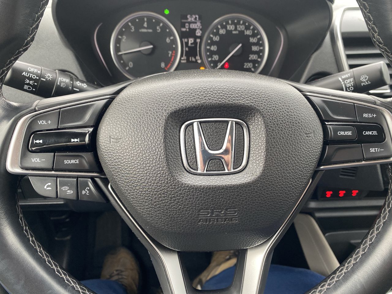 Honda City — foto 19 de 27