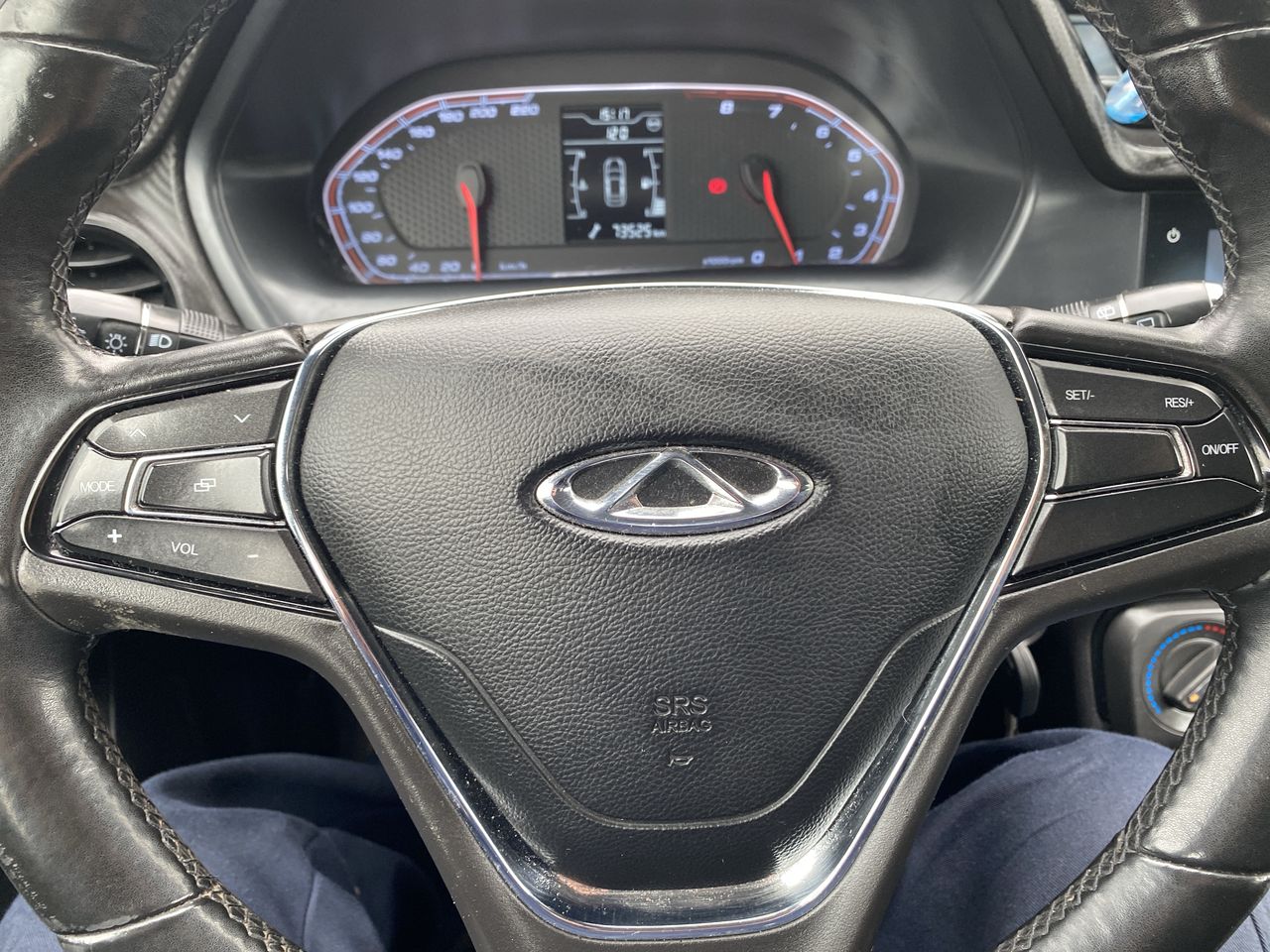 CHERY - 27
