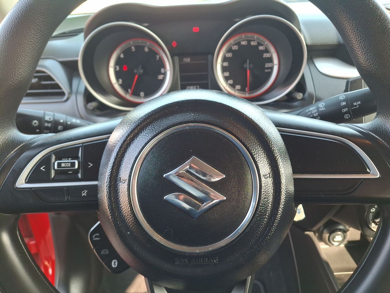 SUZUKI - 17