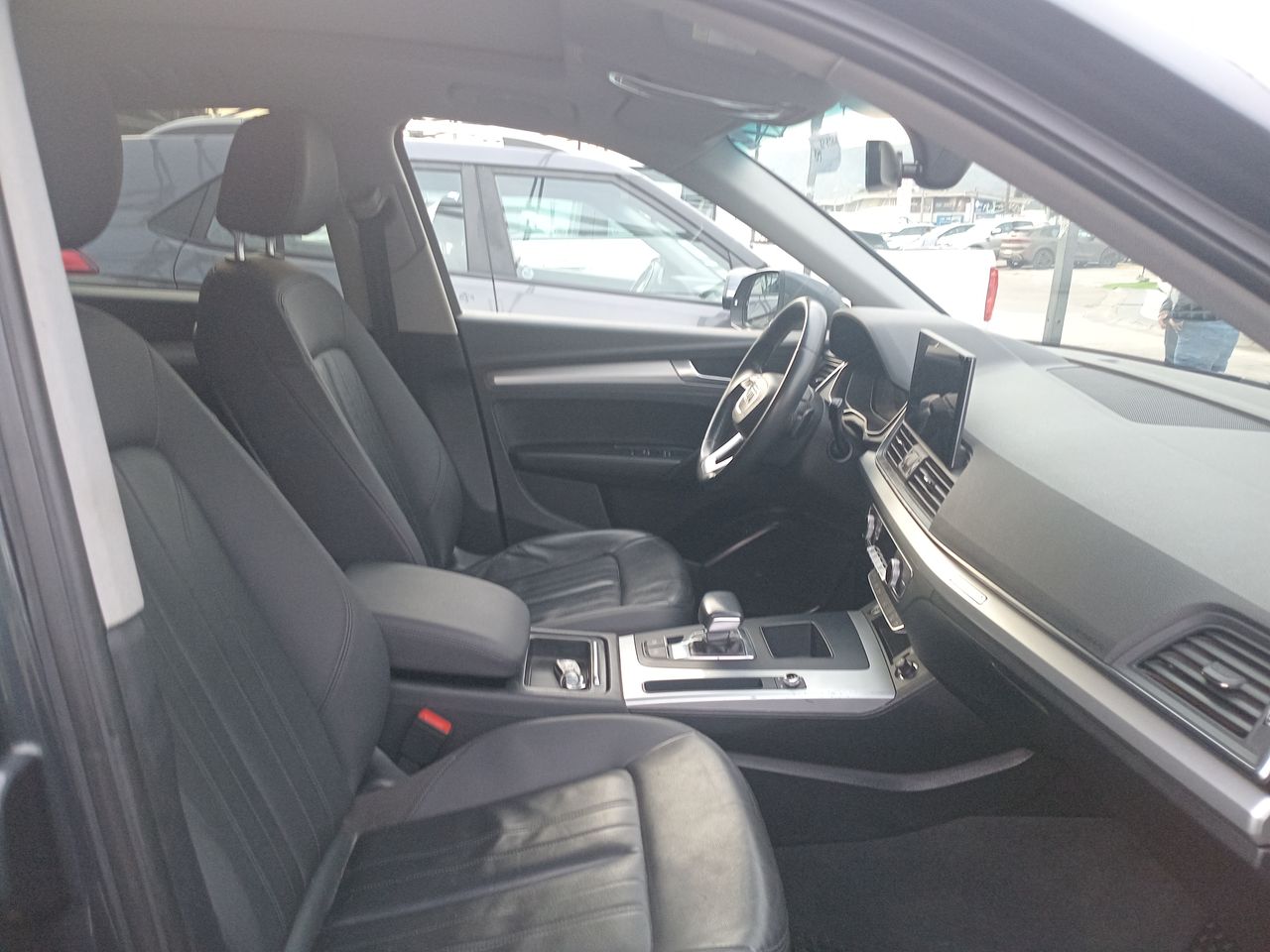 AUDI - 6