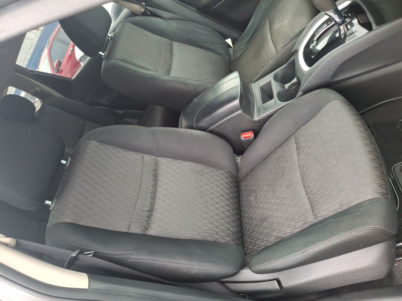 Nissan X-Trail — foto 25 de 26